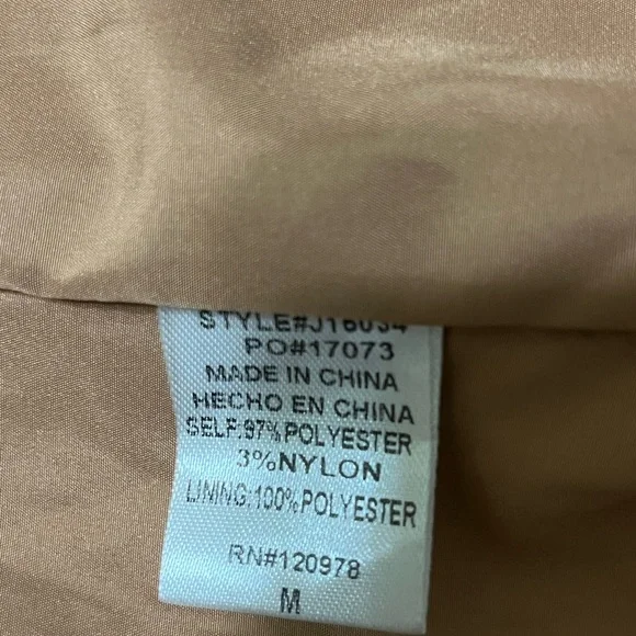 NWT Entro Women’s Tan Brown Faux Corduroy Quilted Vest Medium Zip Up Pockets - Picture 5 of 6